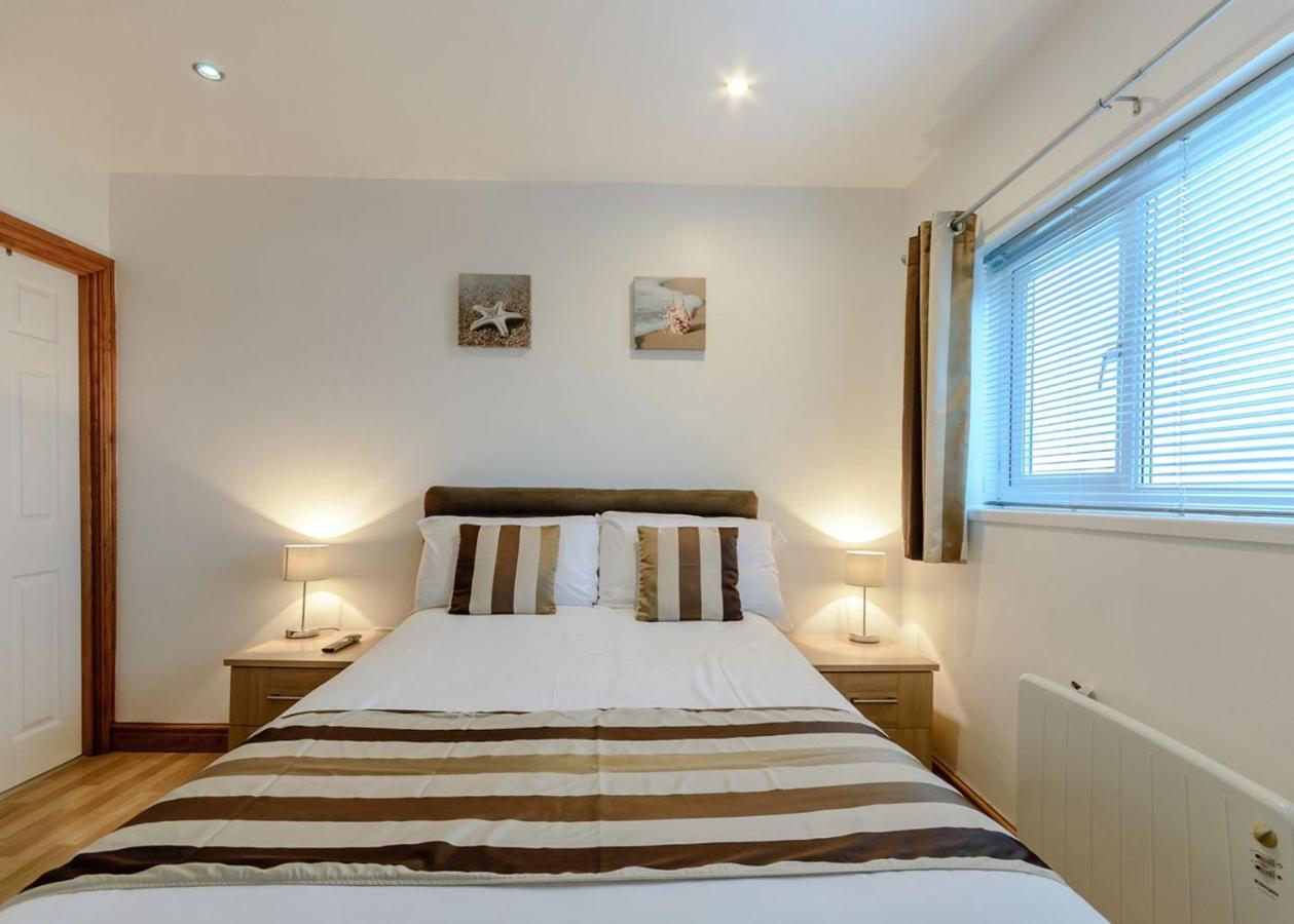 Gilfach Holiday Park Henfynyw Upper 外观 照片