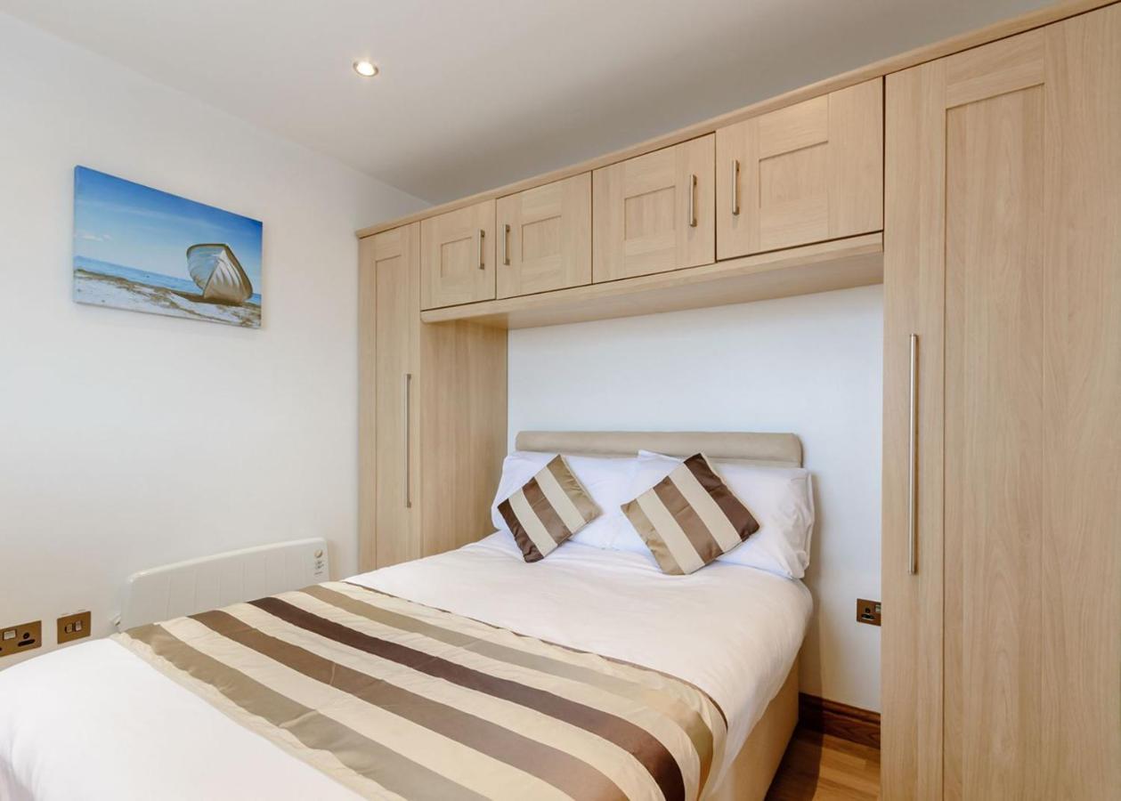 Gilfach Holiday Park Henfynyw Upper 外观 照片